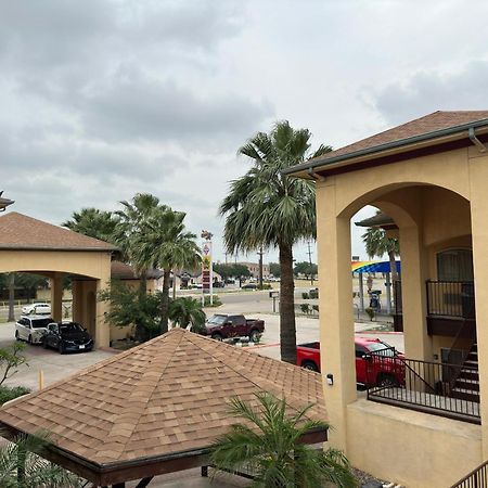 Texas Inn And Suites Rgv Edinburg Exteriör bild