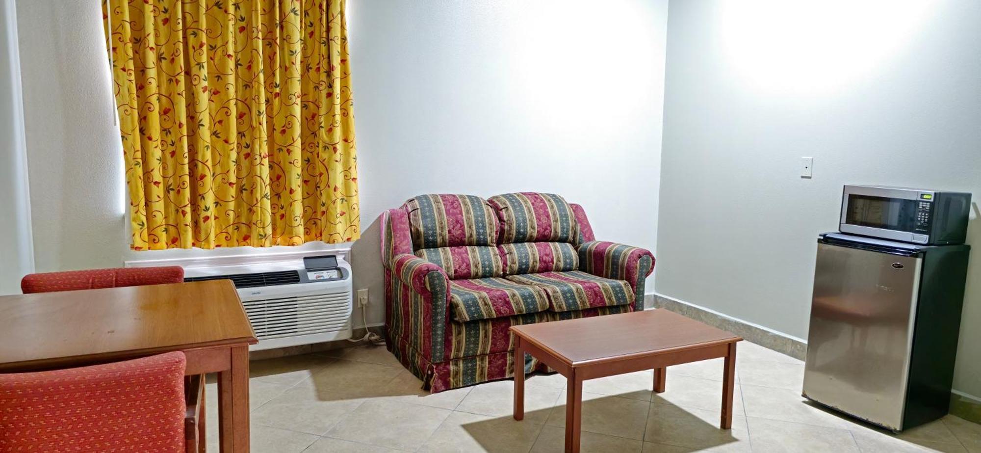 Texas Inn And Suites Rgv Edinburg Exteriör bild