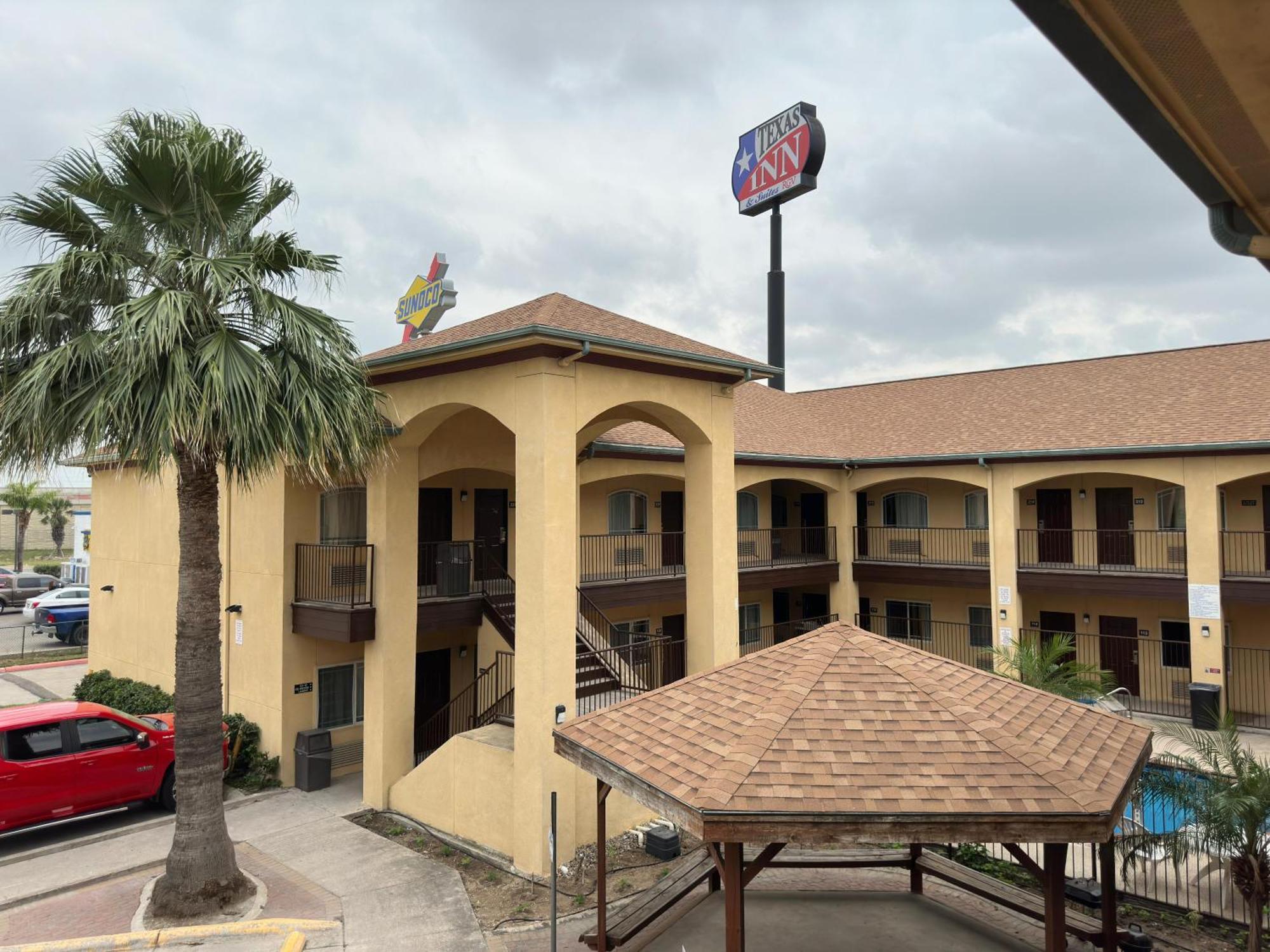 Texas Inn And Suites Rgv Edinburg Exteriör bild