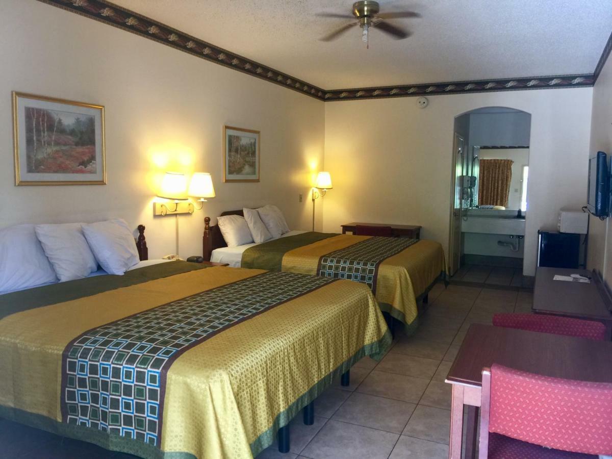 Texas Inn And Suites Rgv Edinburg Exteriör bild